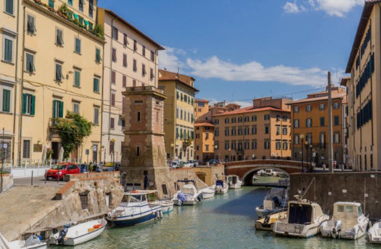 Donne Single a Livorno